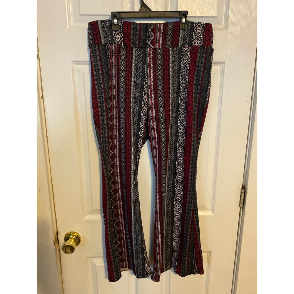 No Boundaries Fair Isle Geometric Flare Leggings Red Black Grey XL 15-17